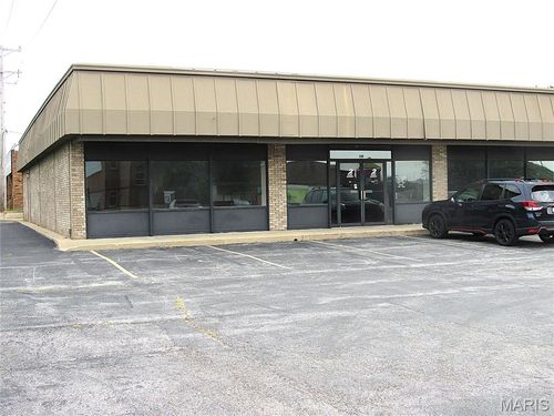220 Regional Dr, Alton, IL, 62002-5942 | Card Image