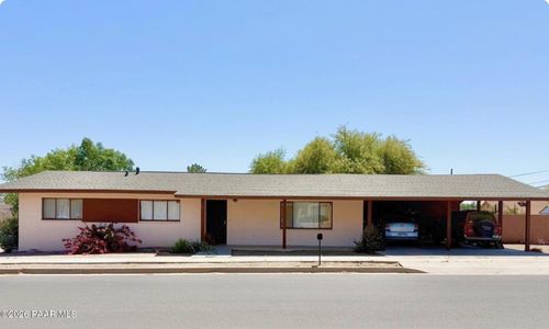 111 W Apache St, Wickenburg, AZ, 85390-1210 | Card Image