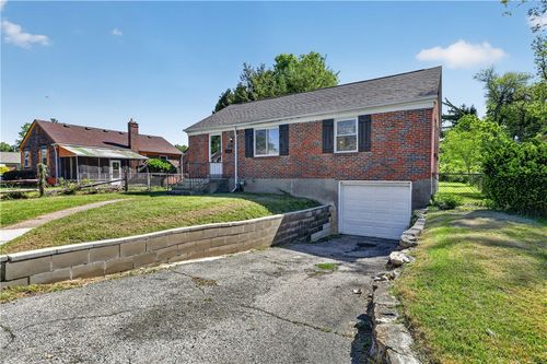 4220 Winona Ave, Dayton, OH, 45405-1627 | Card Image