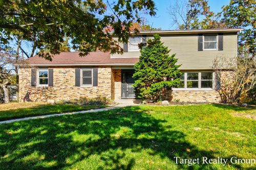 722 Grandmarais Ave, Portage, MI, 49024-5807 | Card Image