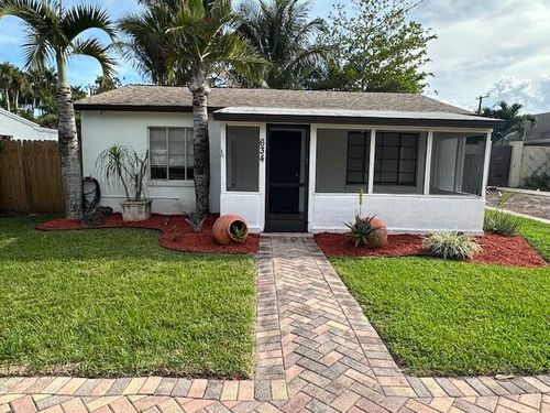 634 Oak St, Boynton Beach, FL, 33435-2807 | Card Image