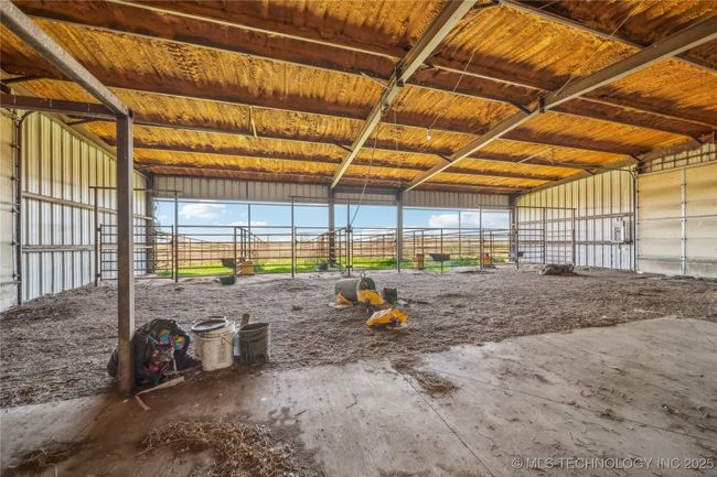 28002 Us 75 Hwy, House other with 4 bedrooms, 4 bathrooms and null parking in Ochelata OK | Image 51