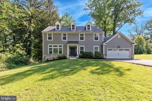 10 Robins Ln, BERWYN, PA, 19312-1277 | Card Image