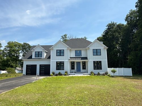 3 Earle Stewart Ln, Wrentham, MA, 02093 | Card Image