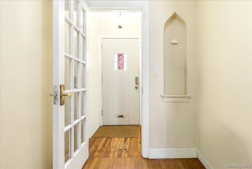 67-68 Groton St, Forest Hills, NY, 11375 | Card Image