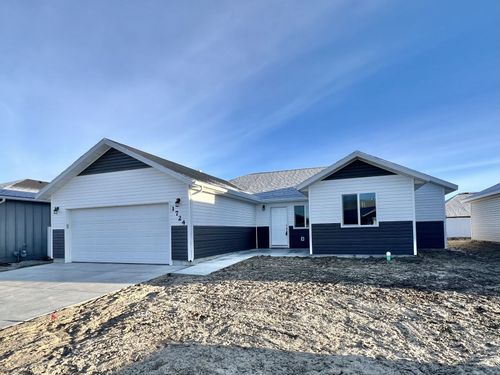 2801 Incline Ave, Elko, NV, 89801 | Card Image