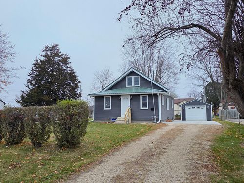 225 N Wabasha, Plainview, MN, 55964-1246 | Card Image