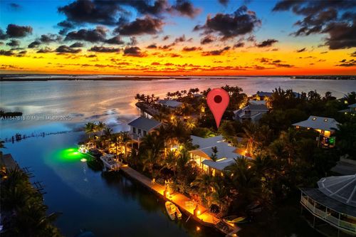17054 Coral Dr, Sugarloaf, FL, 33042-3641 | Card Image