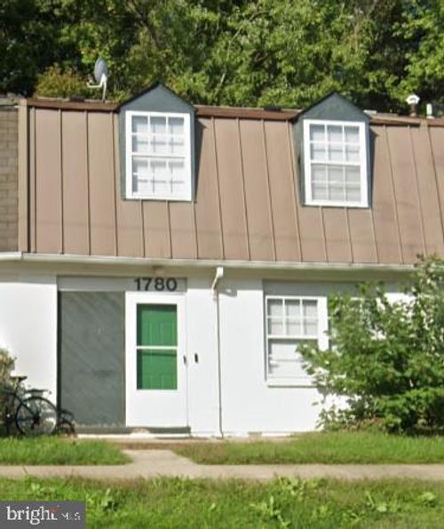 c-68-1780 Village Green Dr, HYATTSVILLE, MD, 20785-4163 | Card Image