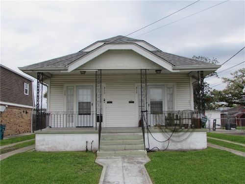 313-315 Zinnia Ave, Metairie, LA, 70001-4525 | Card Image