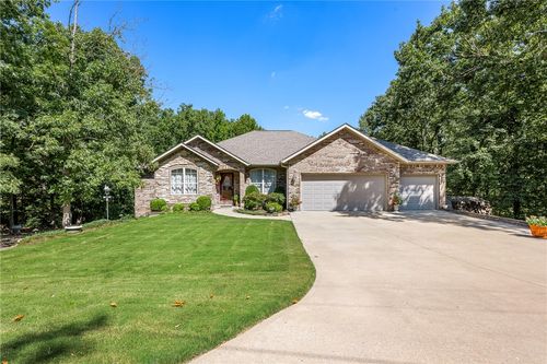 8 Barley Ln, Bella Vista, AR, 72714-5147 | Card Image