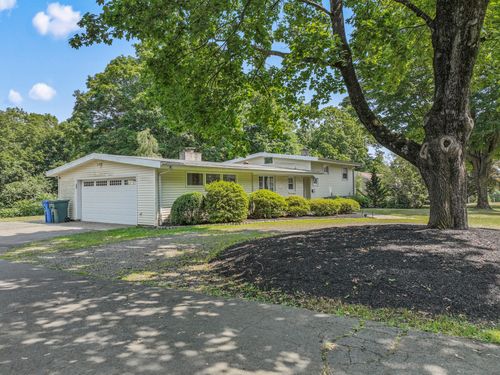 435 Shepard Ave, Hamden, CT, 06514-1648 | Card Image