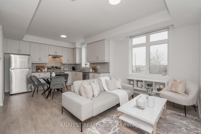 107 - 20 Halliford Pl, Condo with 2 bedrooms, 2 bathrooms and 1 parking in Brampton ON | Image 9