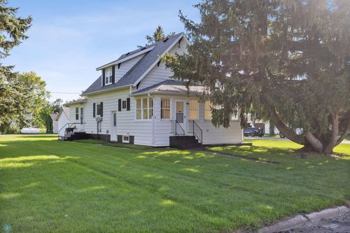 211 Np Ave W, Ulen, MN, 56585 | Card Image