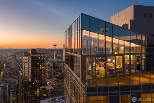 apt-1803-121 Stewart St, Seattle, WA, 98101-1111 | Card Image