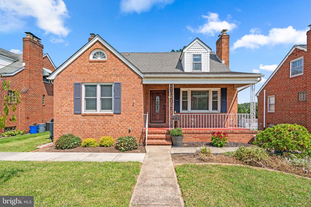 Ida Ave, Essex, MD 21221