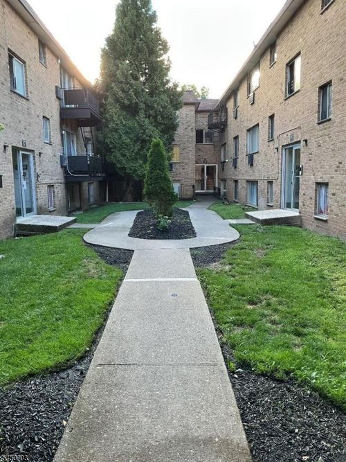 787 Vose Ave, Orange, NJ, 07050-1061 | Card Image