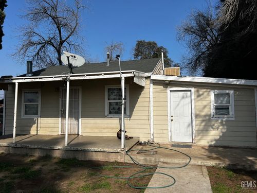 2608 Lake Street, Bakersfield, CA, 93306 | Card Image