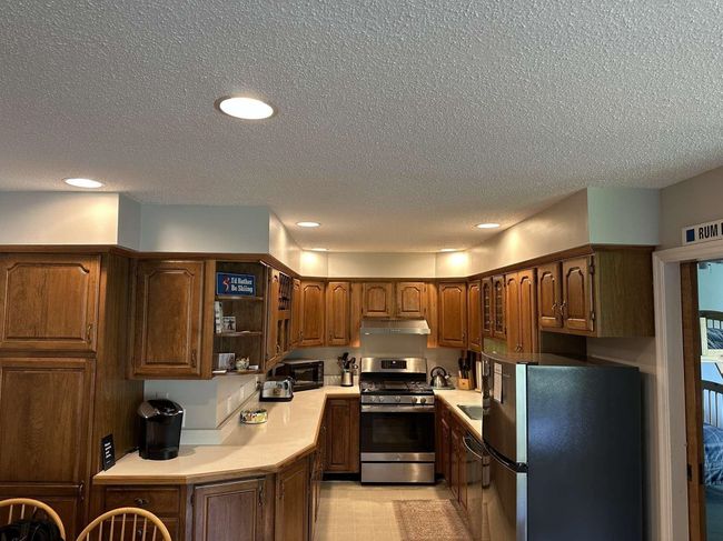 B3 - 32 Route 103 S, Condo with 3 bedrooms, 2 bathrooms and null parking in Ludlow VT | Image 6