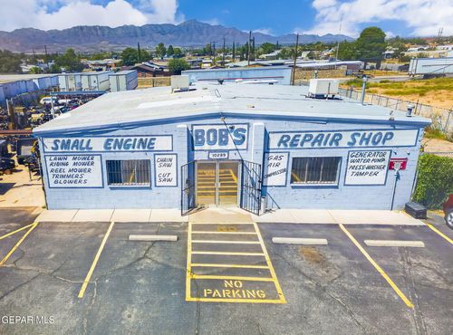 10289 Dyer Street, El Paso, TX, 79924 | Card Image