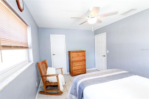 4333 71st Ave N, PINELLAS PARK, FL, 33781-4526 | Card Image