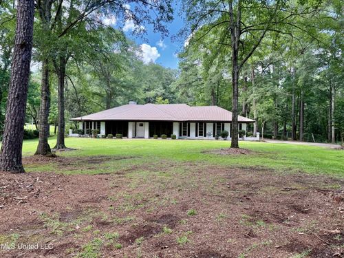 119 Chinquipin Ln, Florence, MS, 39073-9769 | Card Image