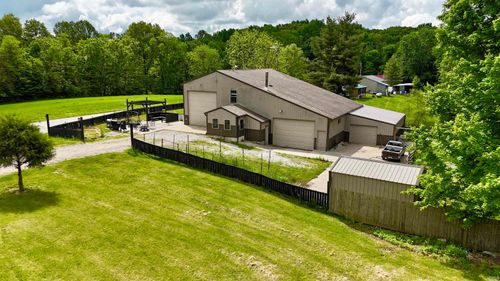 11475 Tedrow Ln, Shoals, IN, 47581-7169 | Card Image
