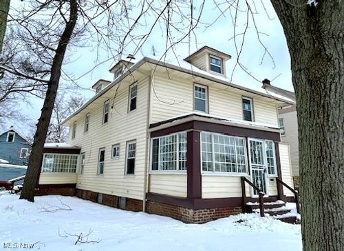 3331 Cedarbrook Rd, Cleveland Heights, OH, 44118-2943 | Card Image