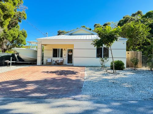 38 Coral Way, Key Largo, FL, 33037-2945 | Card Image