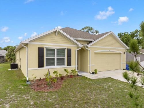 1072 Roseland Rd, SEBASTIAN, FL, 32958-8218 | Card Image