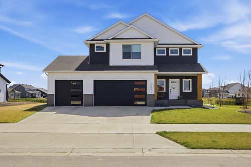 7898 Northern Lights Avenue, Horace, ND, 58047 | Card Image
