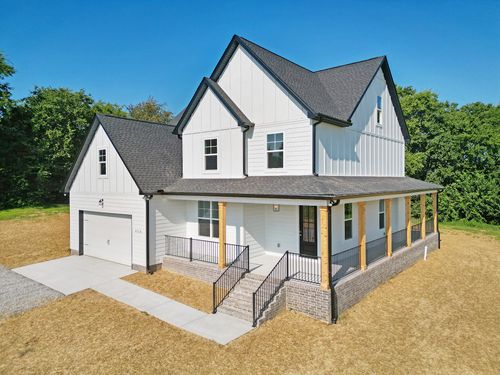 1055 Mustang Ct, Springfield, TN, 37172-3331 | Card Image