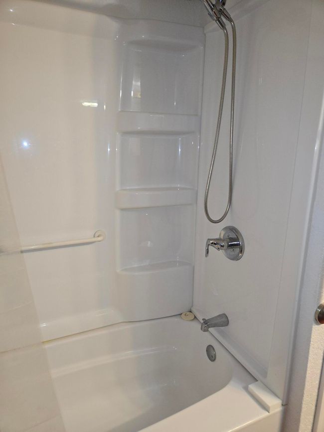 bath | Image 7