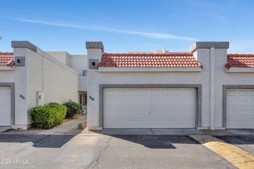 9084 N 47th Ln, Glendale, AZ, 85302-3609 | Card Image