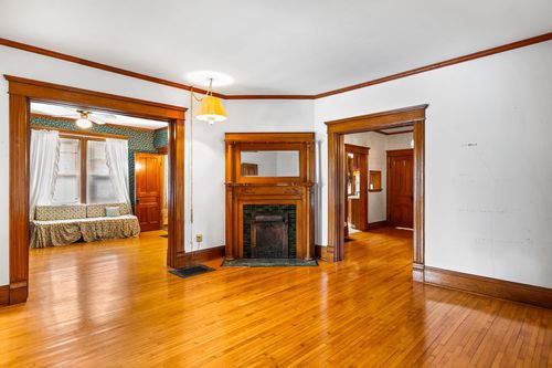 222 Hall St, Ripon, WI, 54971-1339 | Card Image