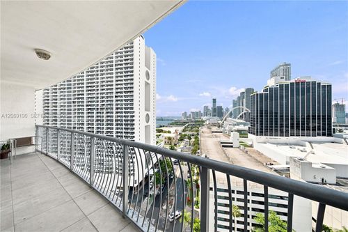 1912-1750 N Bayshore Dr, Miami, FL, 33132-3203 | Card Image