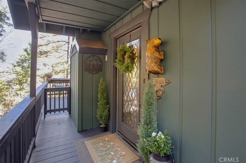 401 Grizzly Rd, Lake Arrowhead, CA, 92352 | Card Image