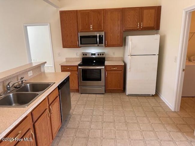 889 Willow Walk Nw, House other with 3 bedrooms, 2 bathrooms and 2 parking in Calabash NC | Image 6