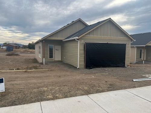 2-516 6th St, Metolius, OR, 97741-2380 | Card Image