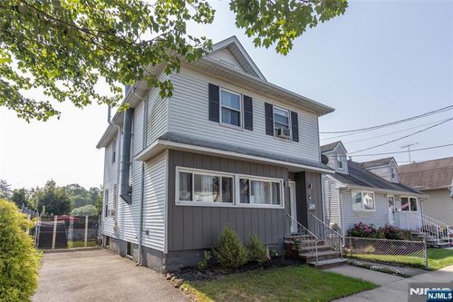 134 Dewey Ave, Totowa, NJ, 07512-2559 | Card Image