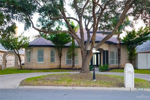 504 E Newport Ln, McAllen, TX, 78501-1145 | Card Image