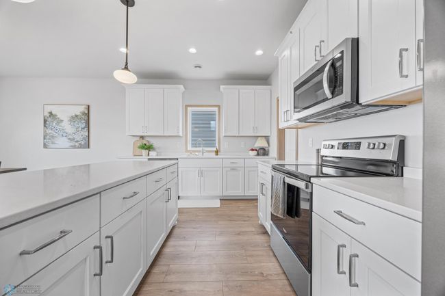 Kitchen | Image 11