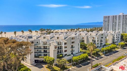 306-2920 Neilson Way, Santa Monica, CA, 90405 | Card Image
