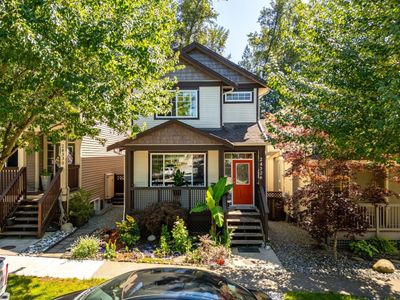 24326 101a Ave, House other with 4 bedrooms, 3 bathrooms and 2 parking in Maple Ridge BC | Image 1