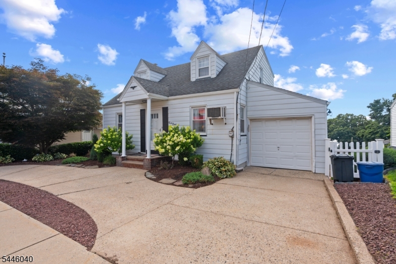 Residential in Wood-Ridge Boro 2