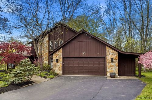 2 Chicory Ln, East Amherst, NY, 14051-1763 | Card Image