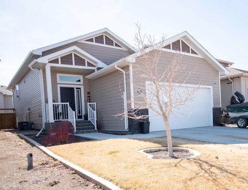 316 Greenwood Pl, Coalhurst, AB, T0L0V2 | Card Image