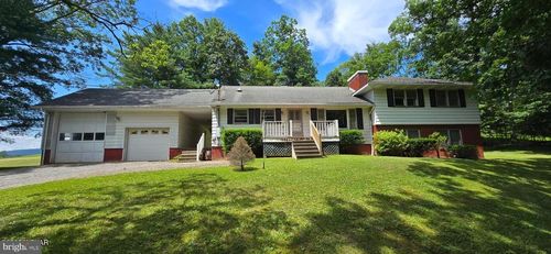 1967 Pleasant Valley Rd, COGAN STATION, PA, 17728-8910 | Card Image