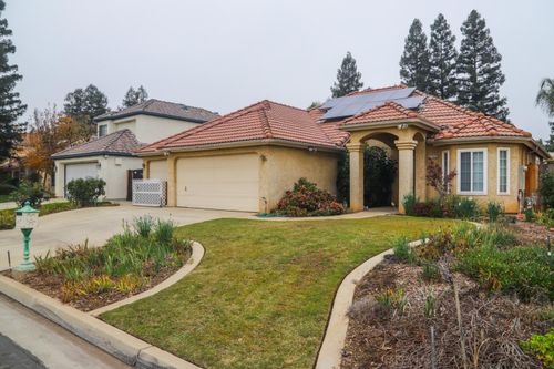 1340 E Omaha Ave, Fresno, CA, 93720-2249 | Card Image