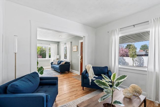 1870 E 3900 S, House other with 4 bedrooms, 3 bathrooms and 2 parking in Holladay UT | Image 13